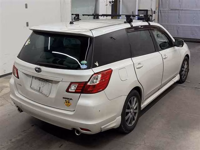 SUBARU EXIGA