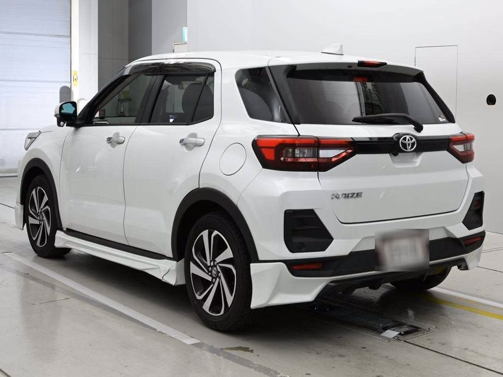 TOYOTA RAIZE