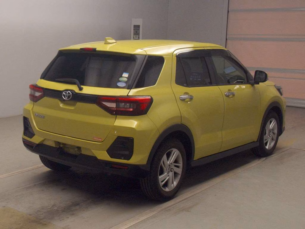 TOYOTA RAIZE