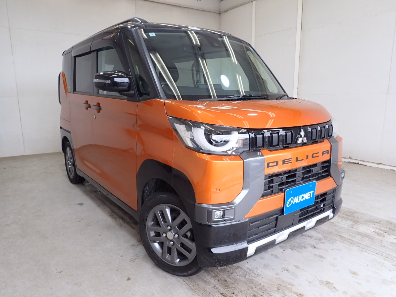 MITSUBISHI DELICA MINI