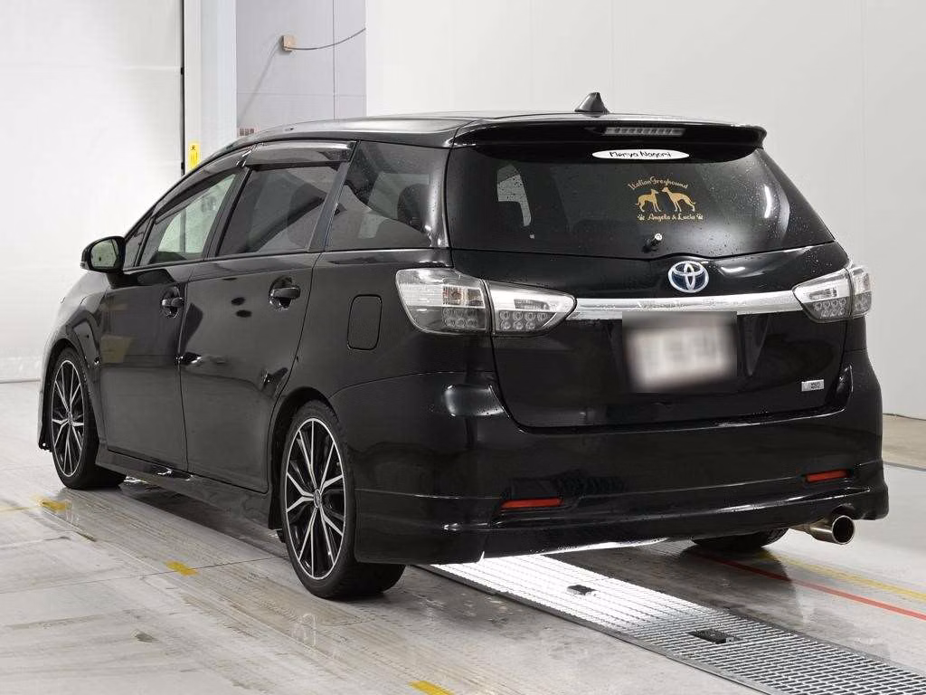 TOYOTA WISH