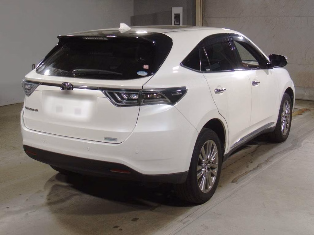 TOYOTA HARRIER