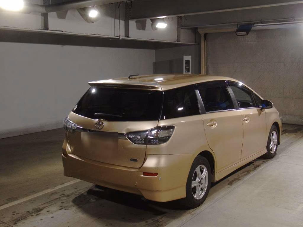 TOYOTA WISH