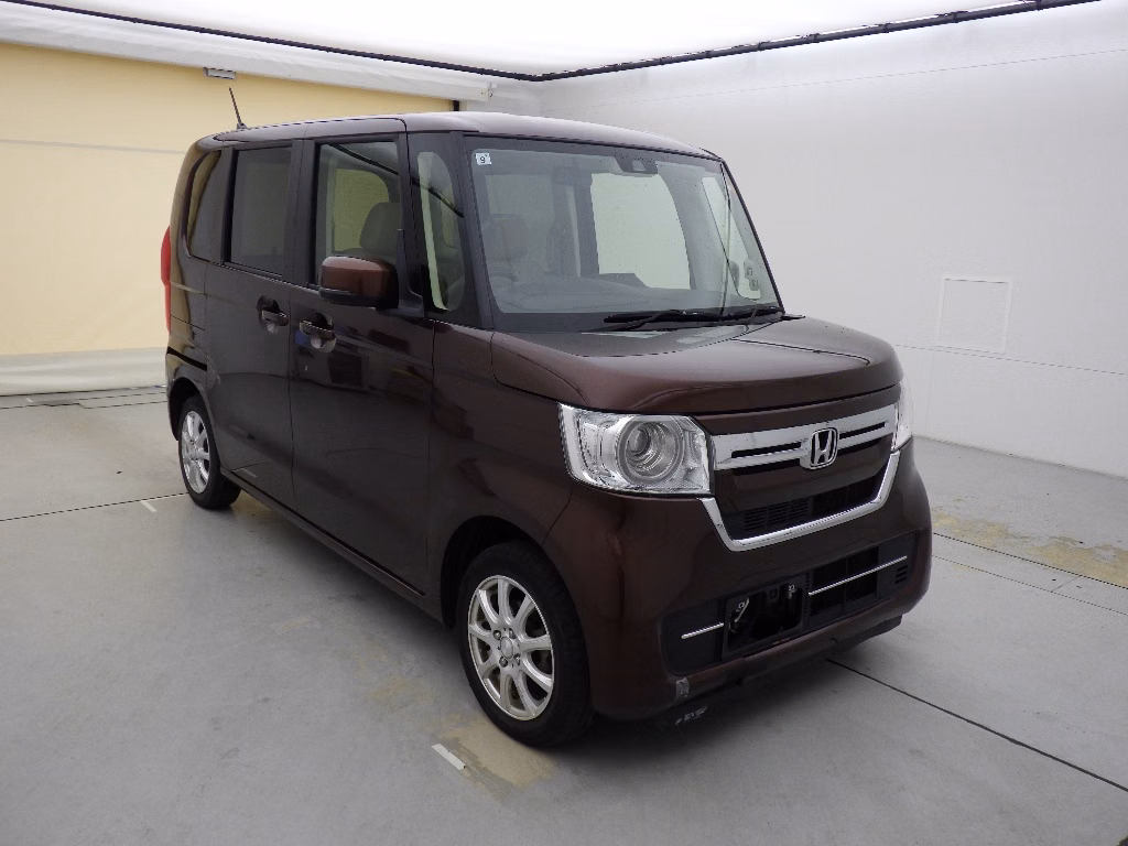 HONDA N-BOX