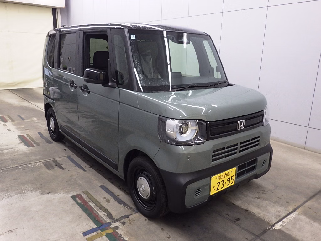HONDA N-BOX