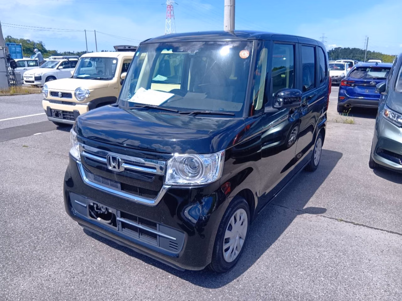 HONDA N-BOX