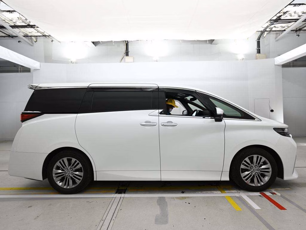 TOYOTA ALPHARD