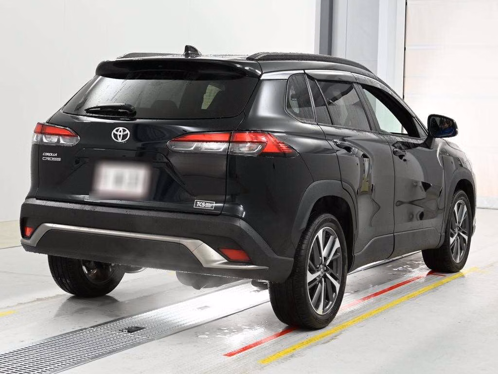 TOYOTA COROLLA CROSS