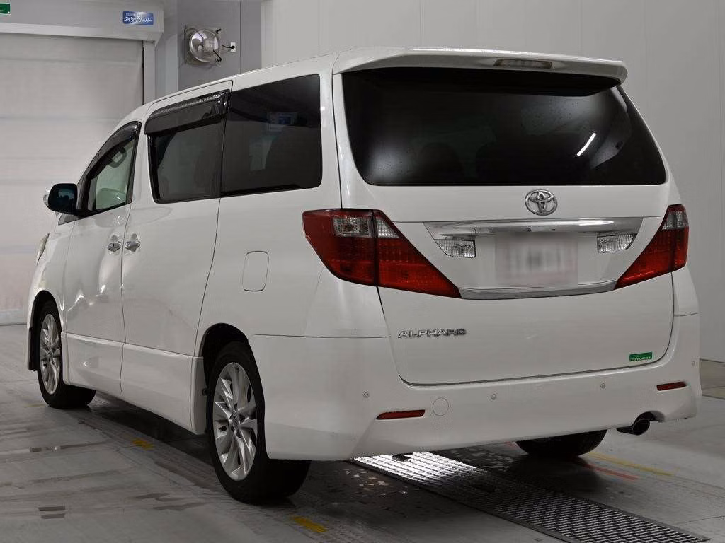 TOYOTA ALPHARD