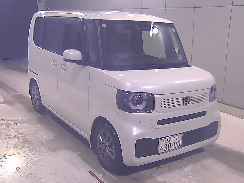 HONDA N-BOX