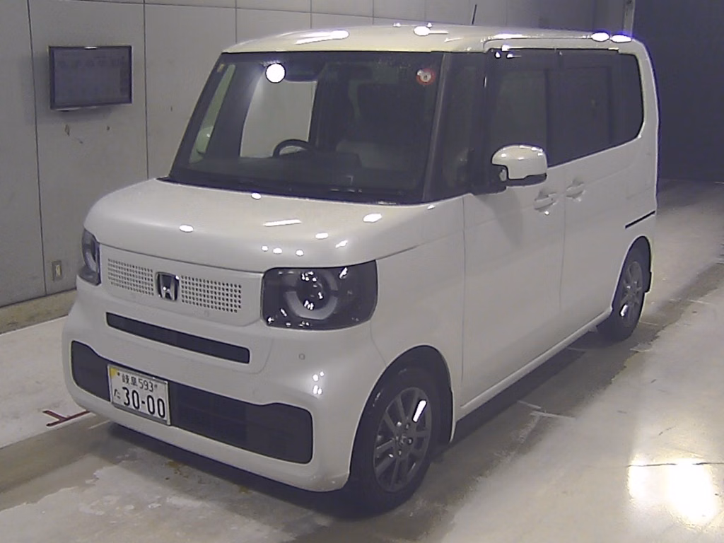 HONDA N-BOX