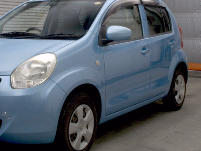 TOYOTA PASSO