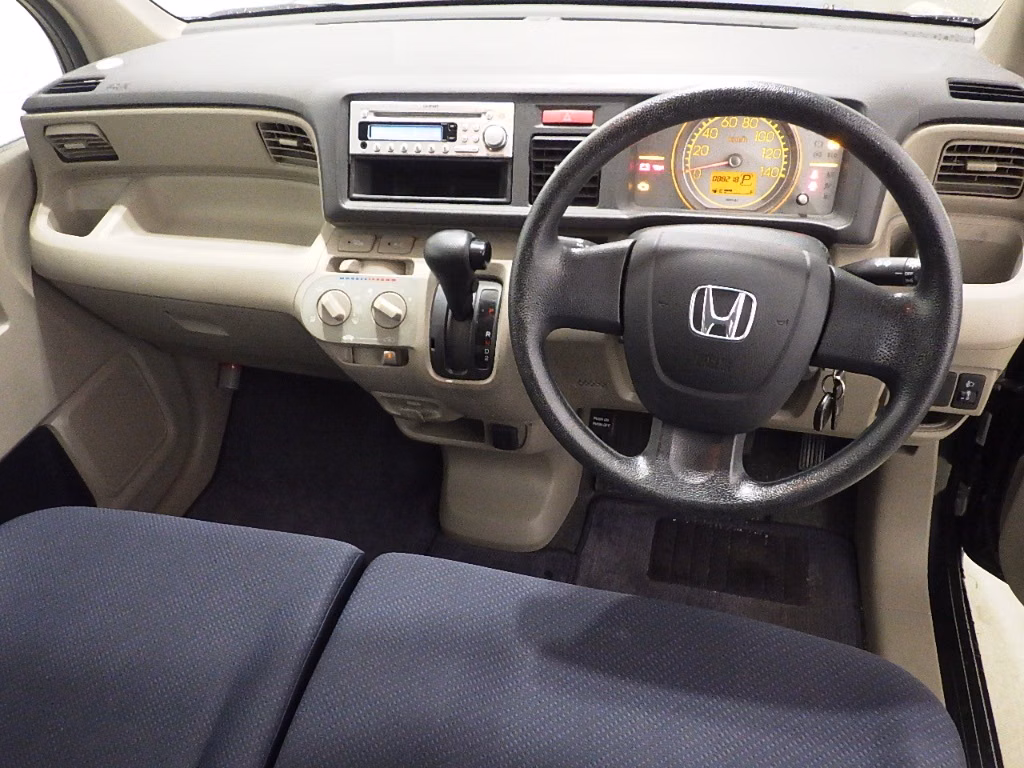 HONDA LIFE
