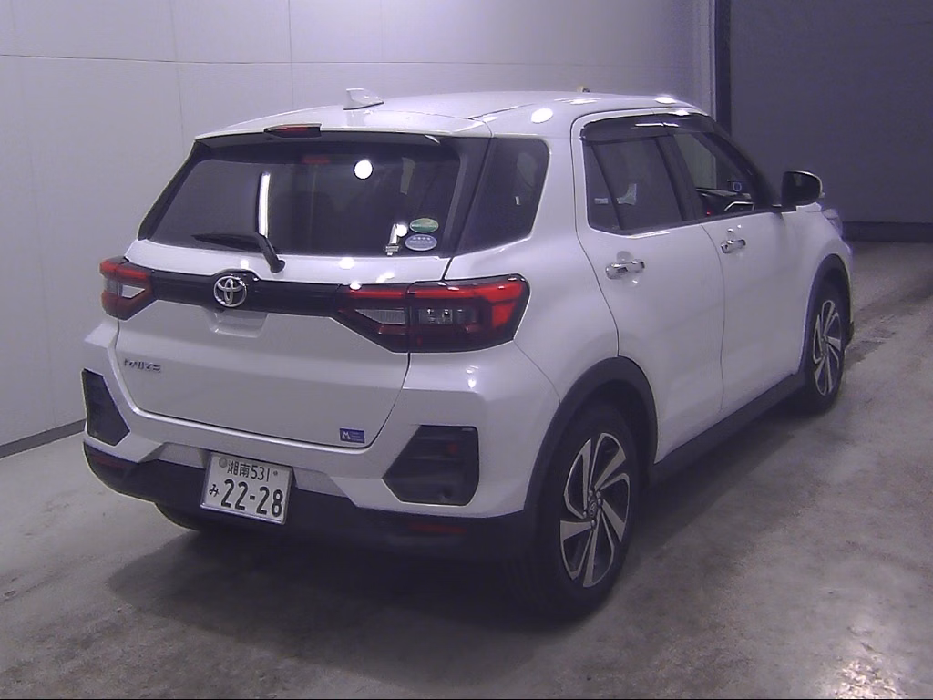 TOYOTA RAIZE