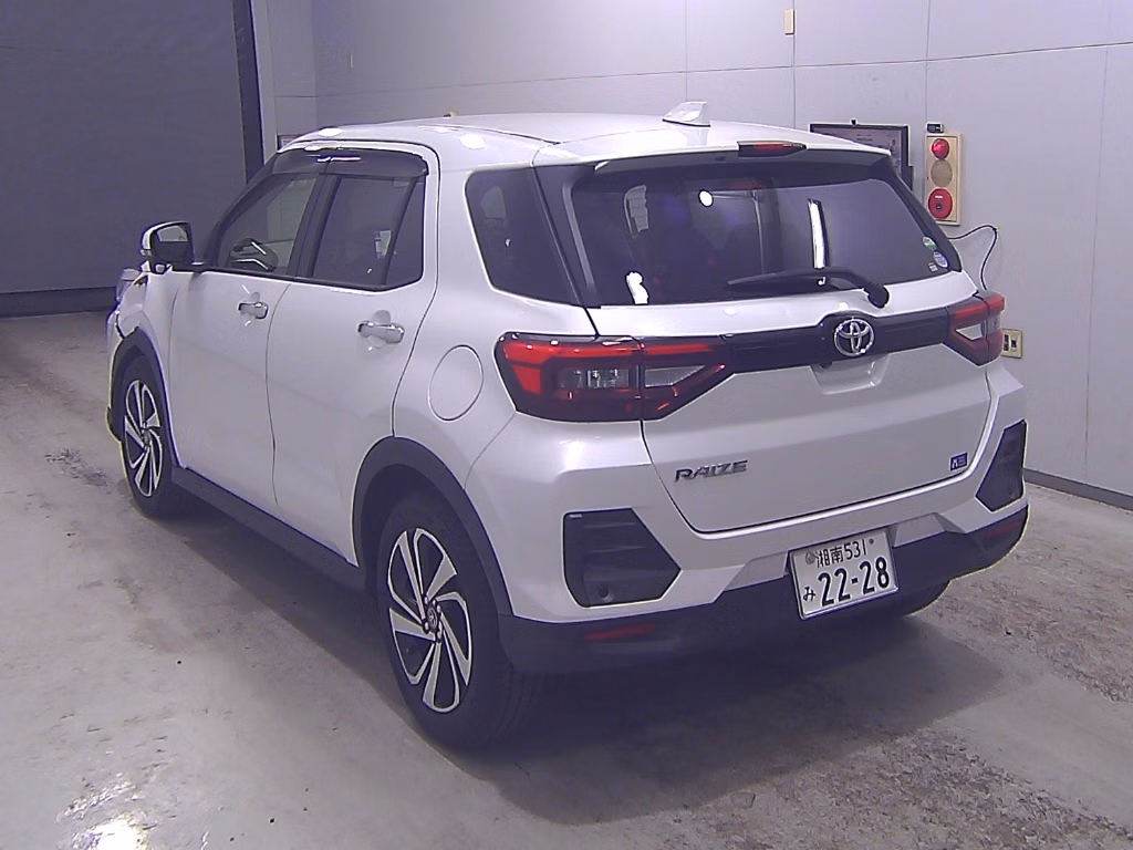 TOYOTA RAIZE