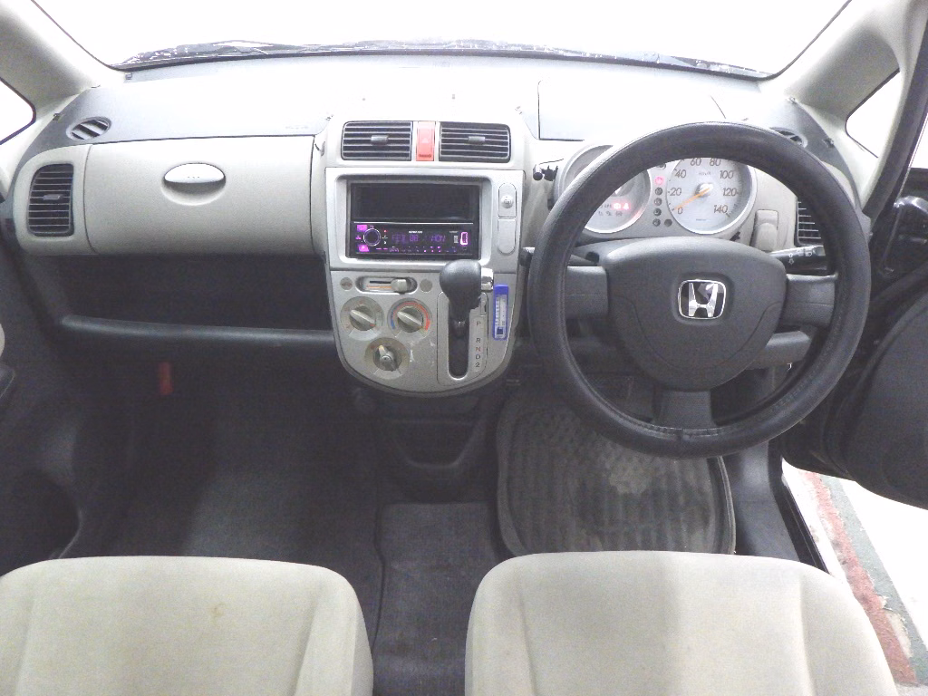 HONDA LIFE