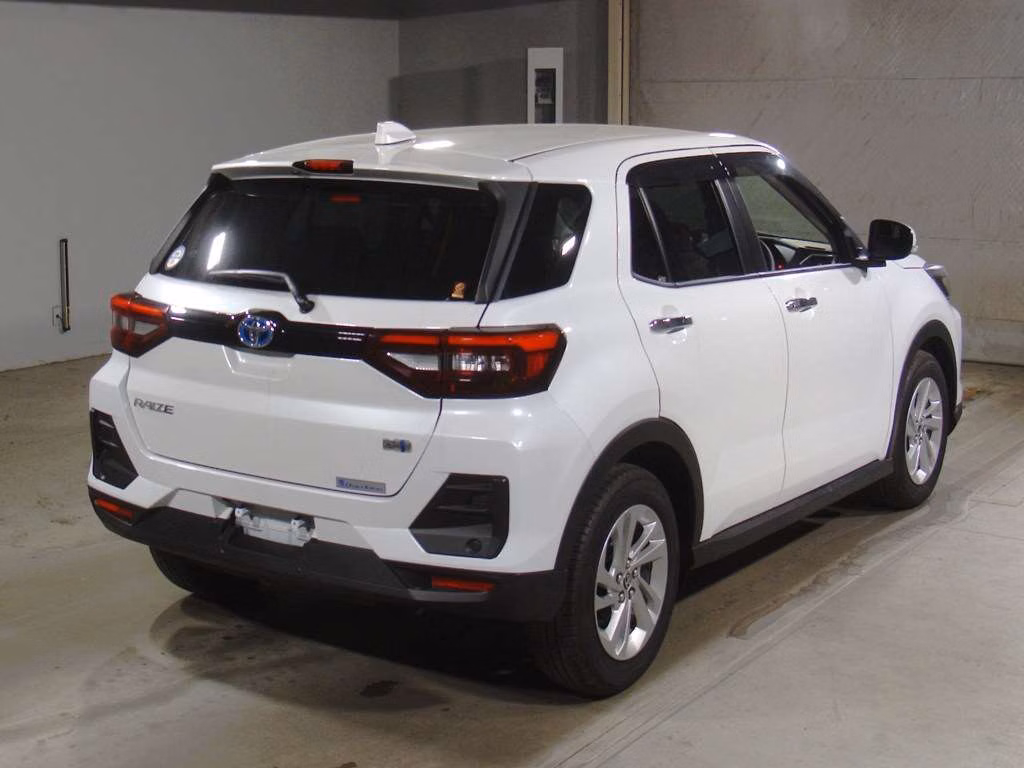 TOYOTA RAIZE