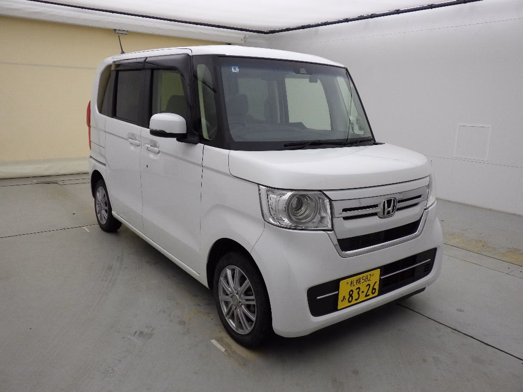 HONDA N-BOX