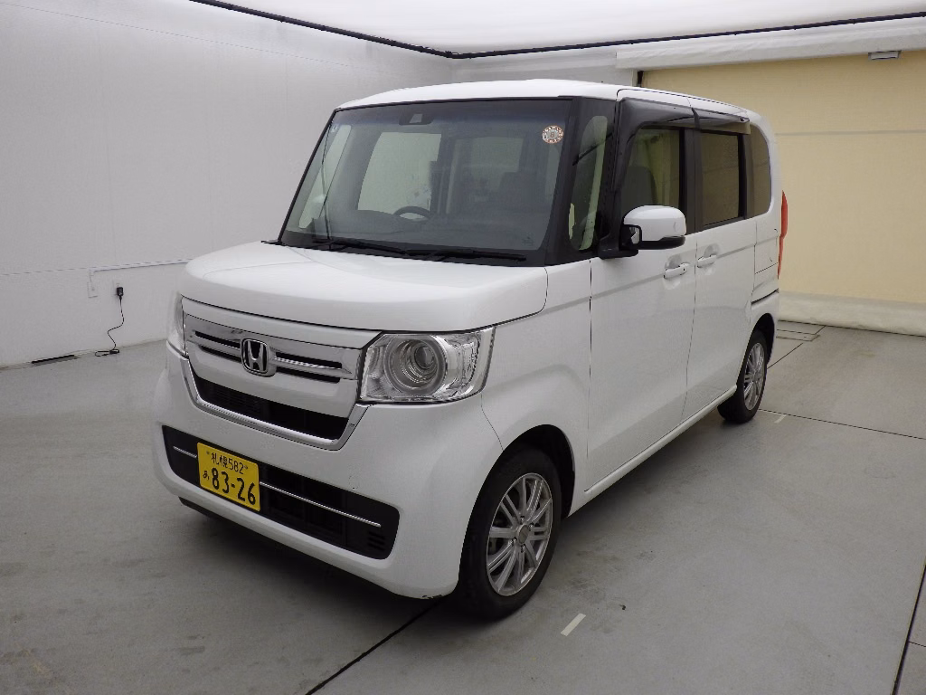 HONDA N-BOX