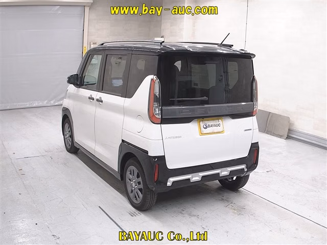 MITSUBISHI DELICA MINI