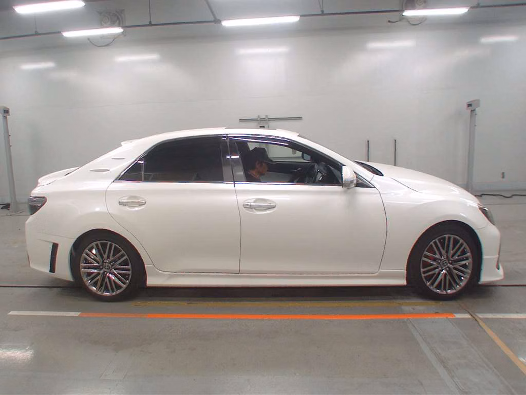 TOYOTA MARK X