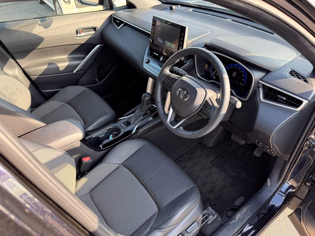 TOYOTA COROLLA CROSS