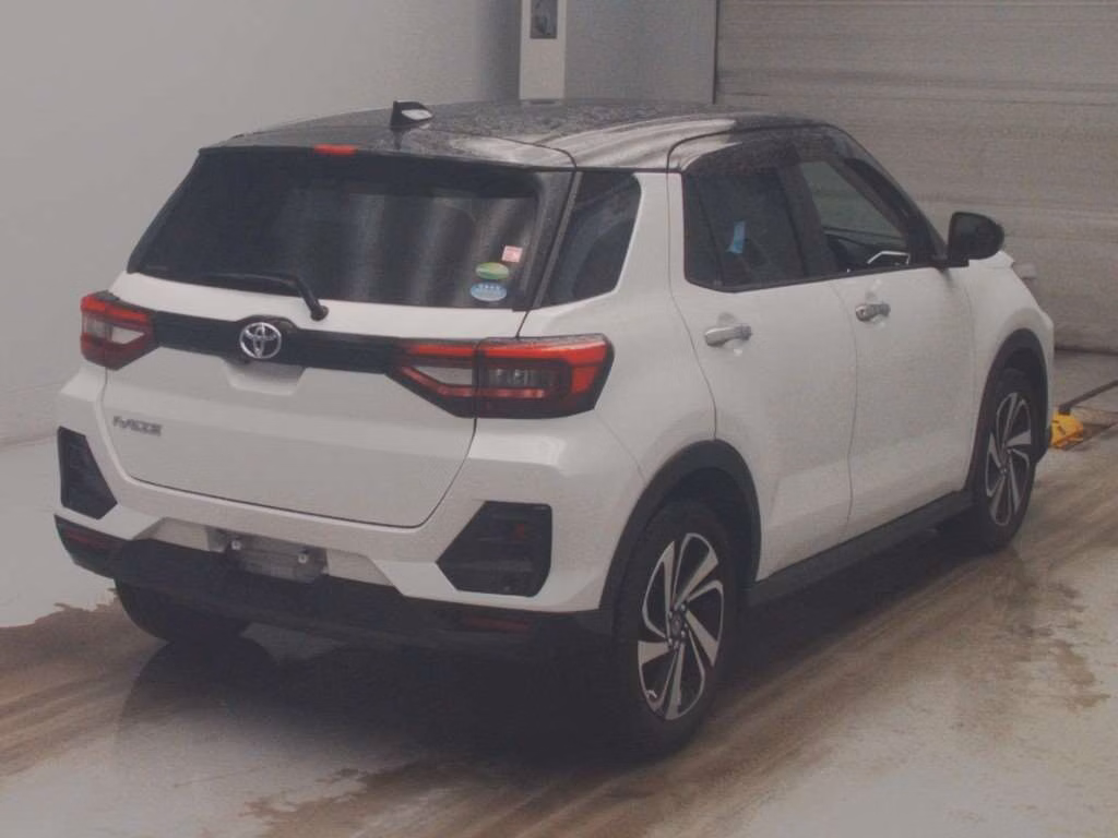 TOYOTA RAIZE