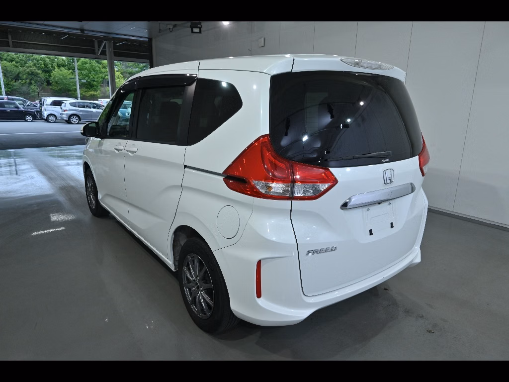 HONDA FREED