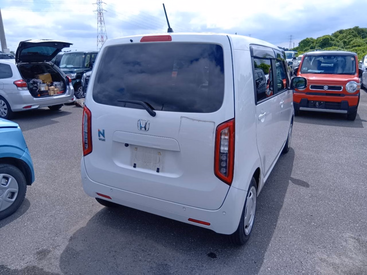 HONDA N-WGN