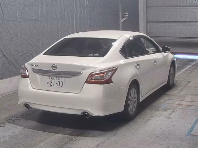 NISSAN TEANA