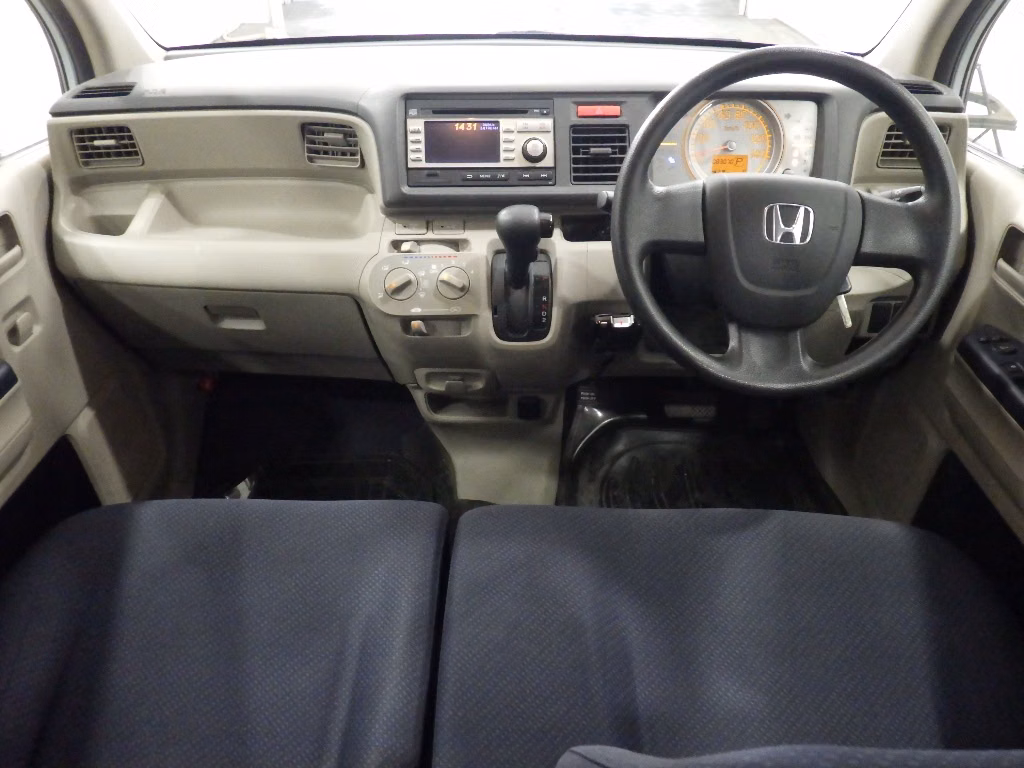 HONDA LIFE