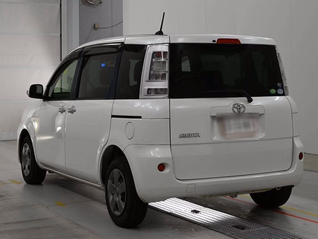 TOYOTA SIENTA
