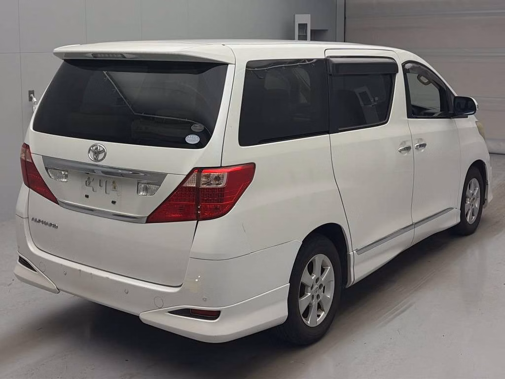 TOYOTA ALPHARD