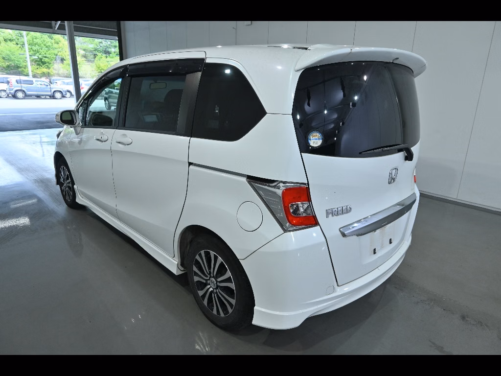 HONDA FREED