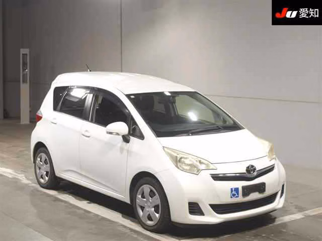 TOYOTA RACTIS