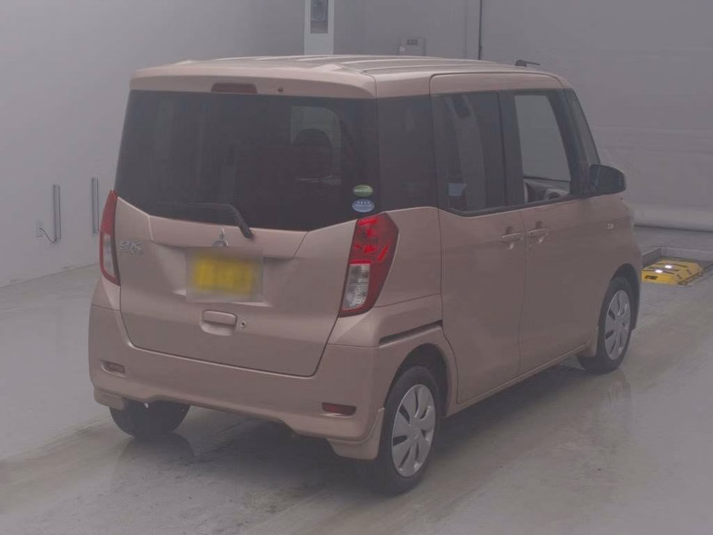 MITSUBISHI EK SPACE