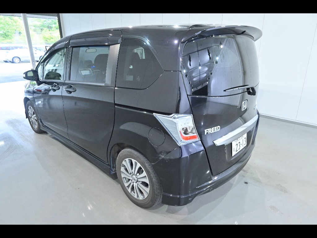 HONDA FREED