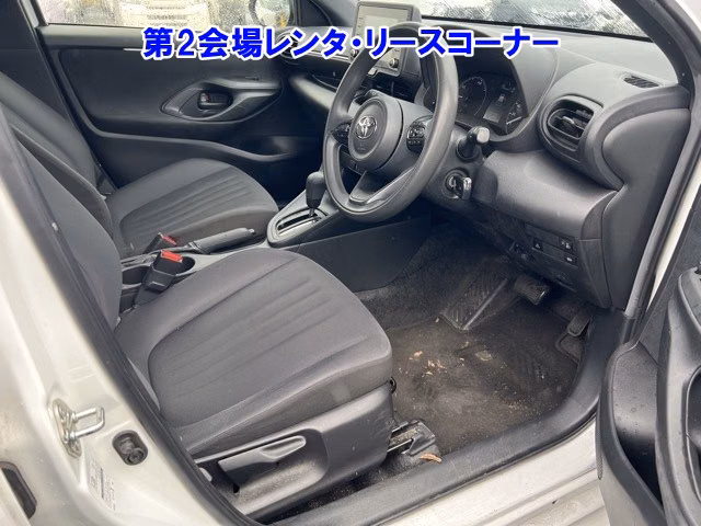 TOYOTA YARIS
