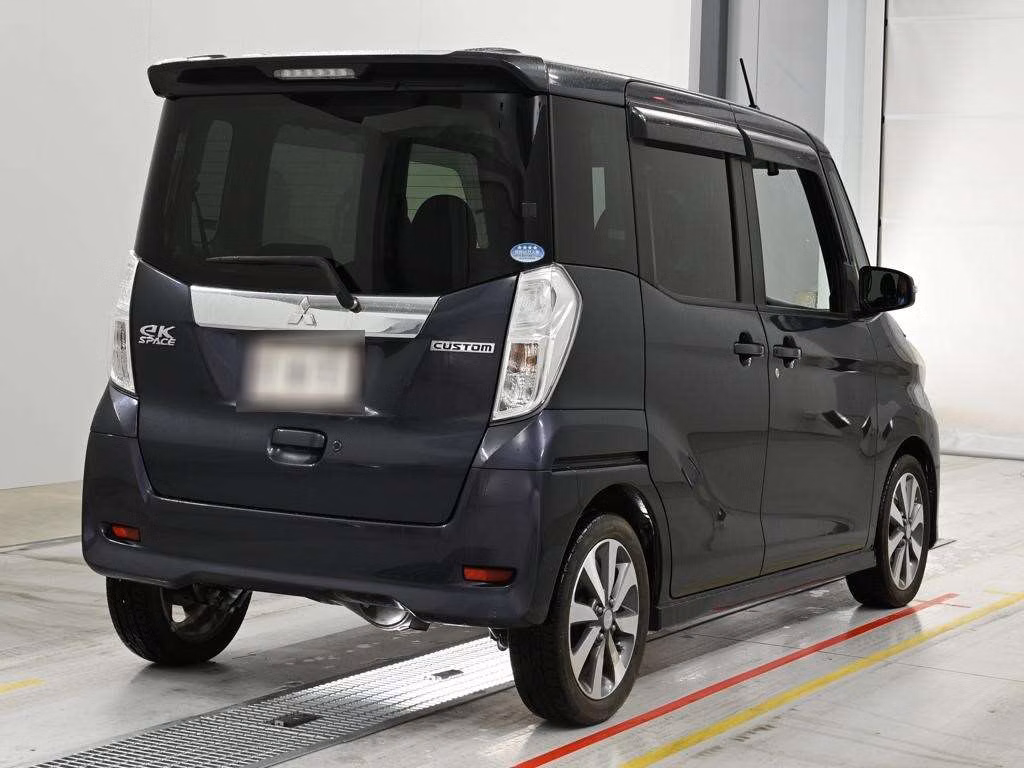 MITSUBISHI EK SPACE