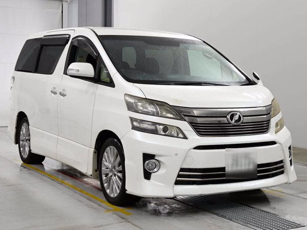 TOYOTA VELLFIRE