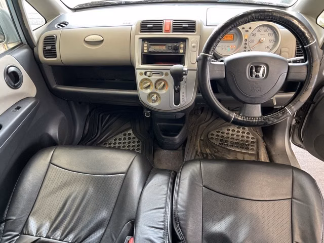 HONDA LIFE