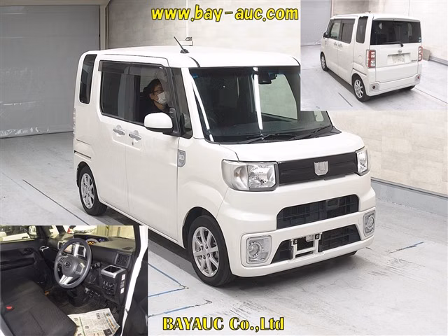 DAIHATSU WAKE
