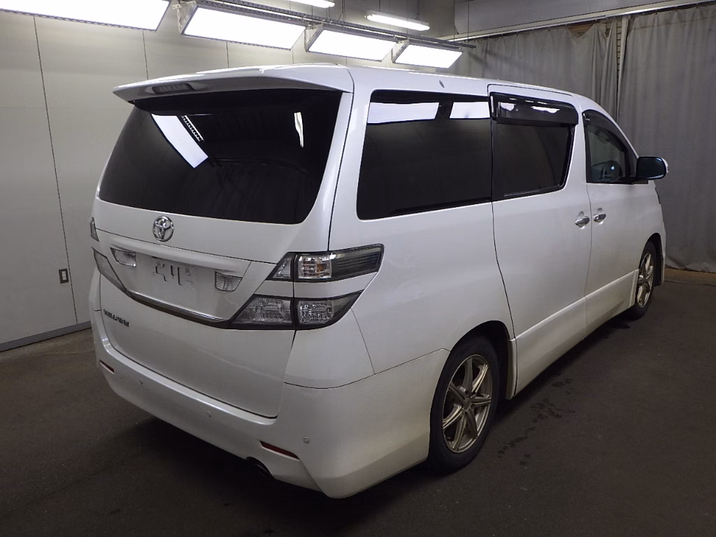TOYOTA VELLFIRE