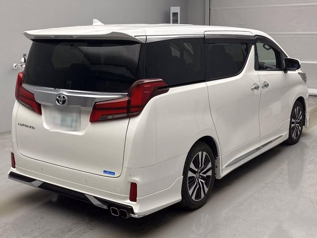 TOYOTA ALPHARD