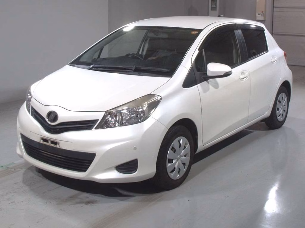 TOYOTA VITZ