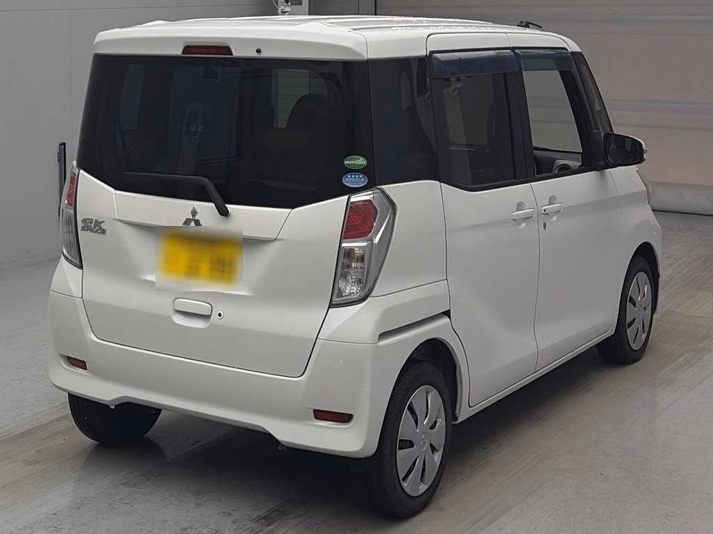 MITSUBISHI EK SPACE