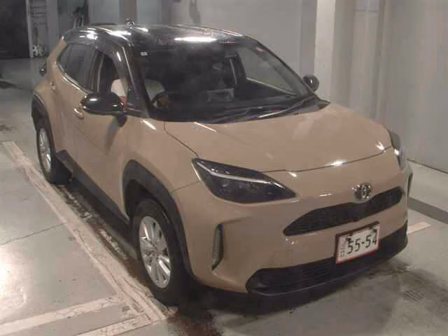 TOYOTA YARIS CROSS
