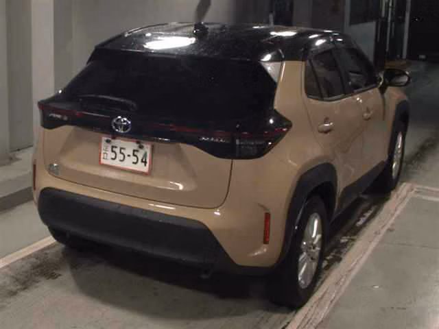 TOYOTA YARIS CROSS