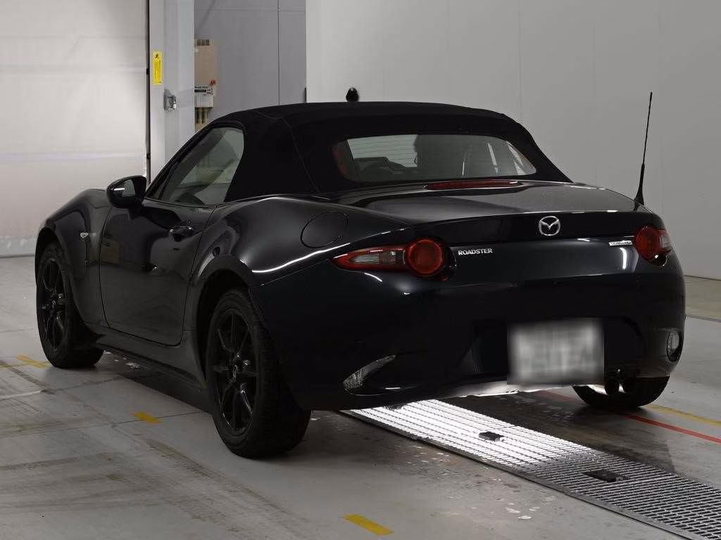 MAZDA MX-5