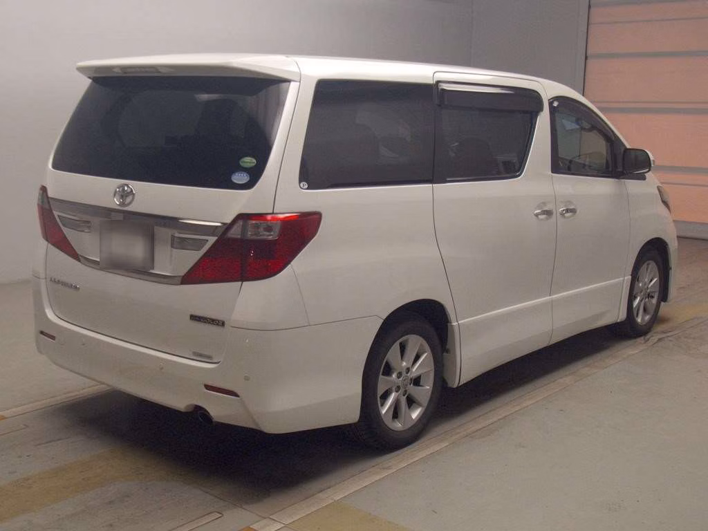 TOYOTA ALPHARD